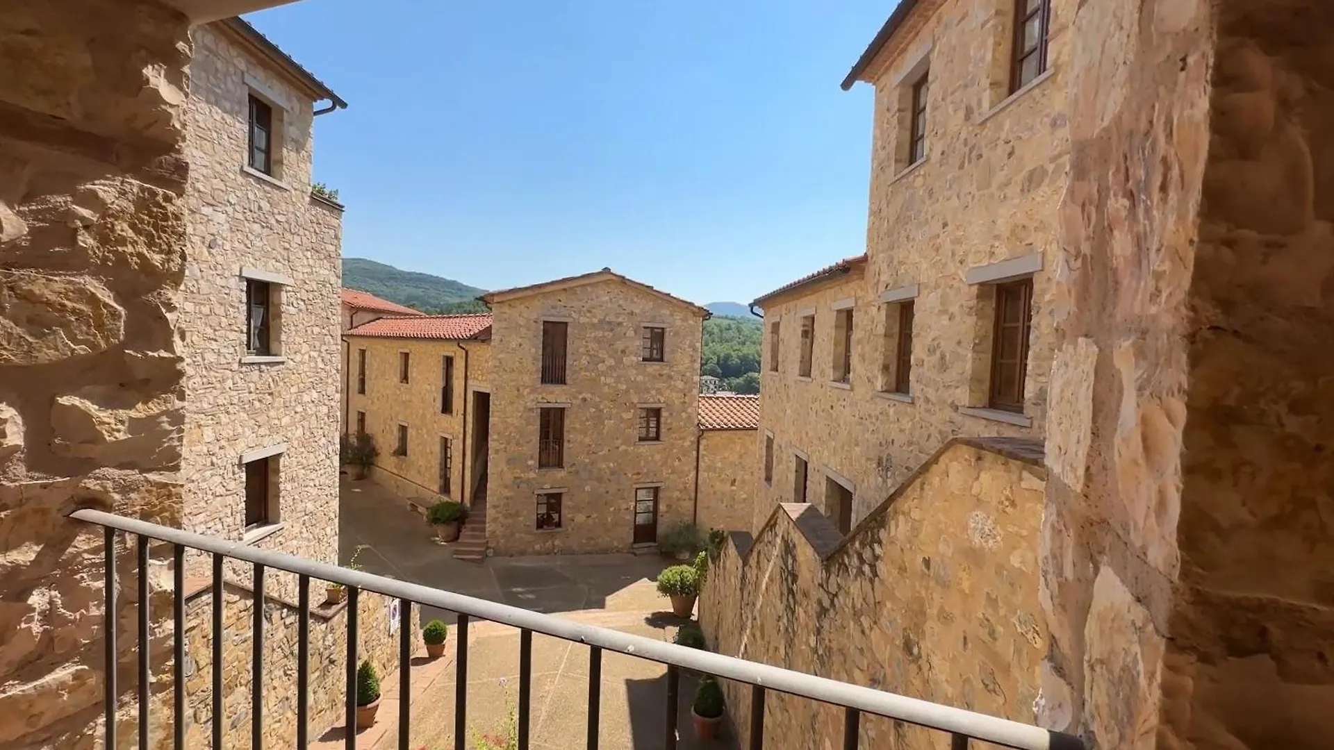 Borgo Di Gaiole - Casa Julietta - Apartment With A View & Travel Guide Gaiole in Chianti Italië